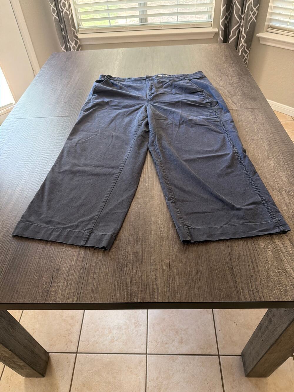 Ladies  A New day pants size 17